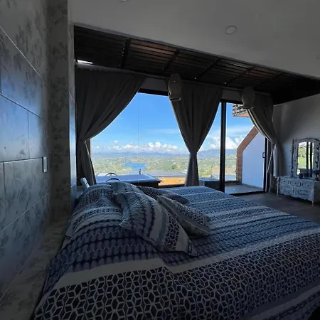 Montecielo Hosting Apartment Guatape Exterior photo