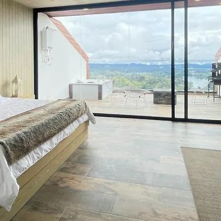 Montecielo Hosting Apartment Guatape Exterior photo